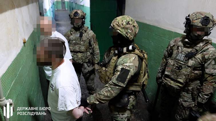 Ośmiu pracownikom aresztu śledczego w Ukrainie postawiono zarzuty po śmiertelnym pobiciu więźnia